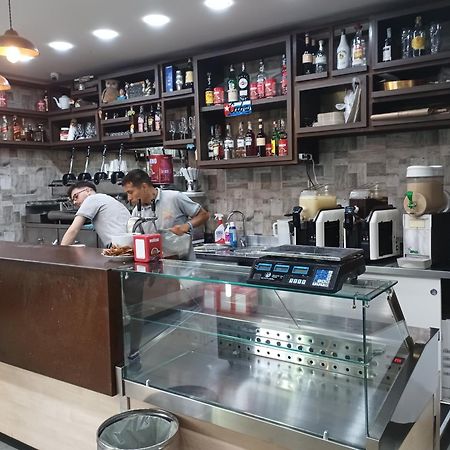 نابولي Beb Maryposa Appartment المظهر الخارجي الصورة