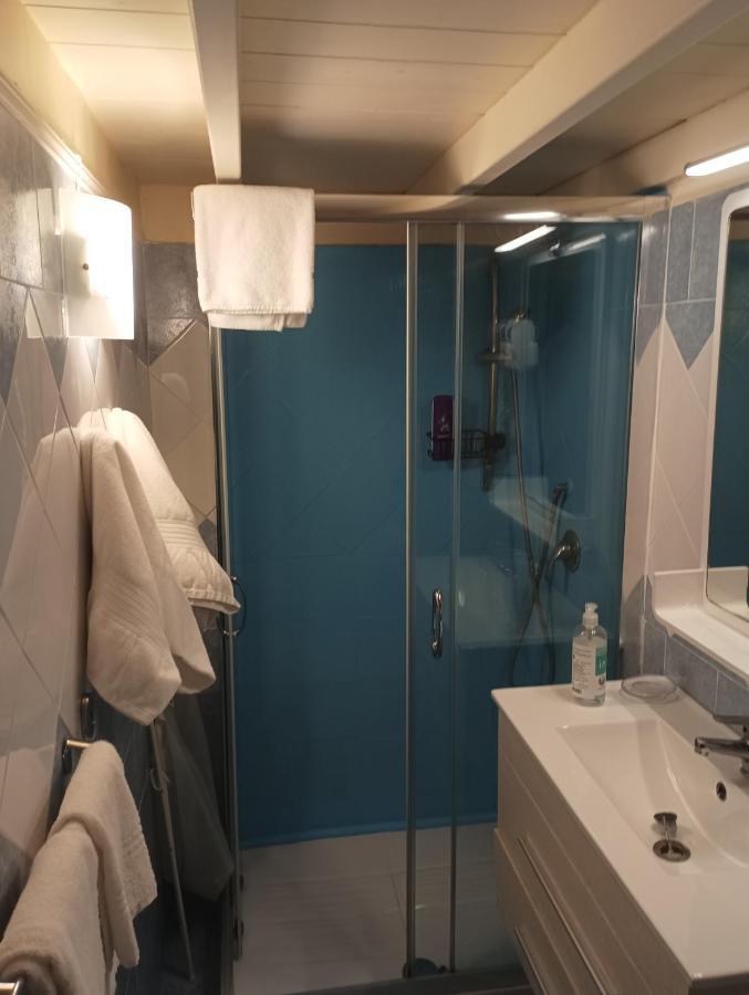نابولي Beb Maryposa Appartment المظهر الخارجي الصورة