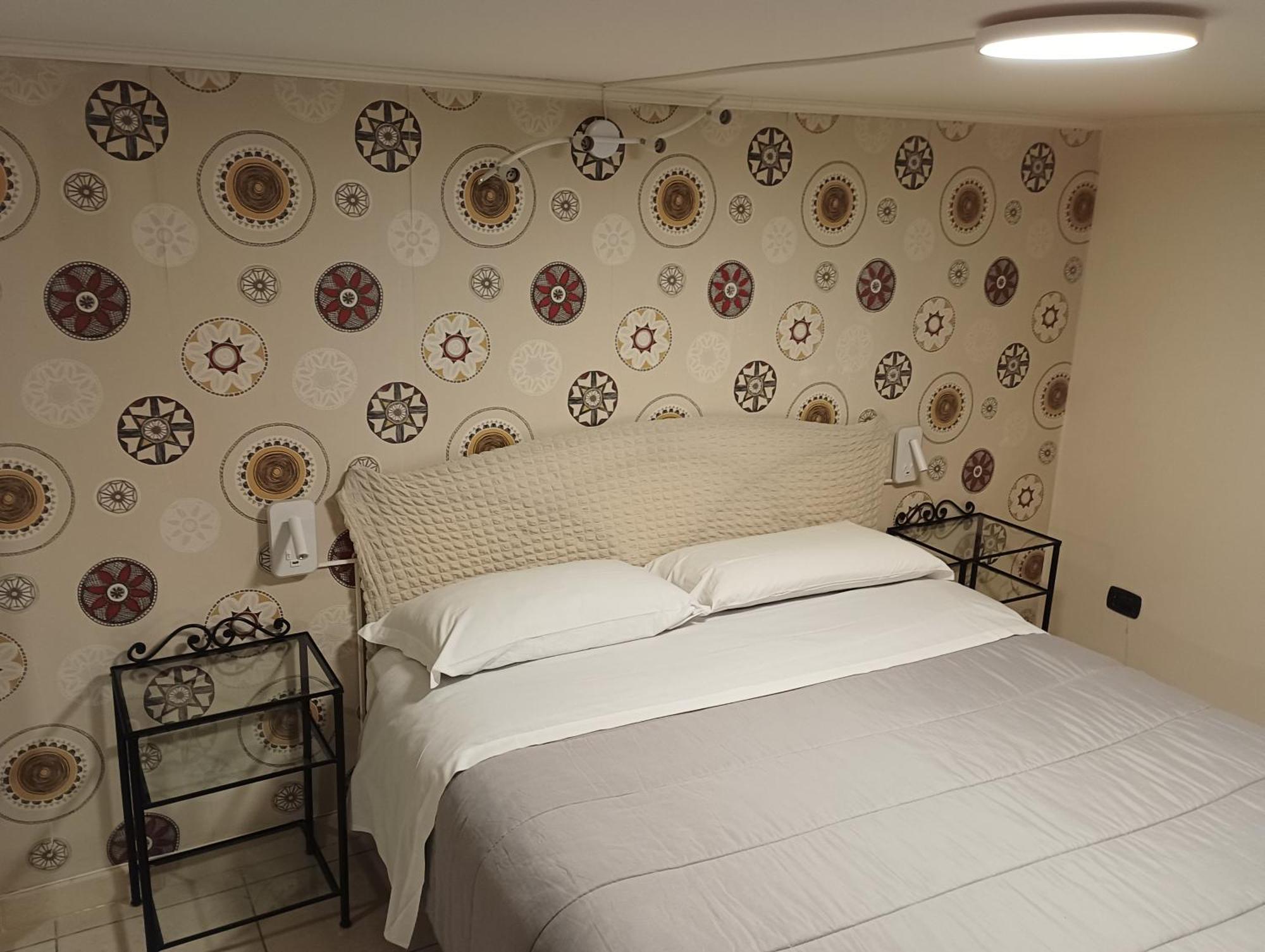 نابولي Beb Maryposa Appartment المظهر الخارجي الصورة