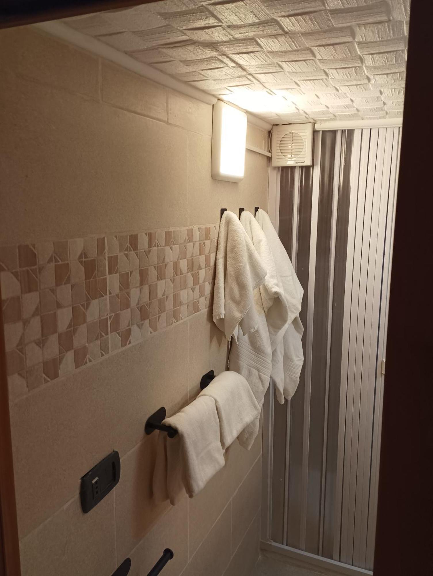 نابولي Beb Maryposa Appartment المظهر الخارجي الصورة