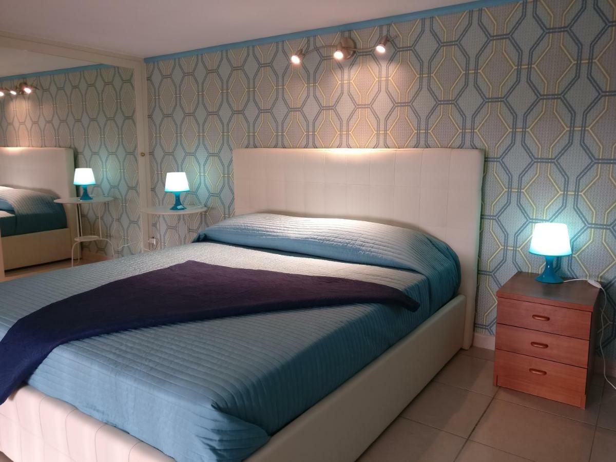 نابولي Beb Maryposa Appartment المظهر الخارجي الصورة