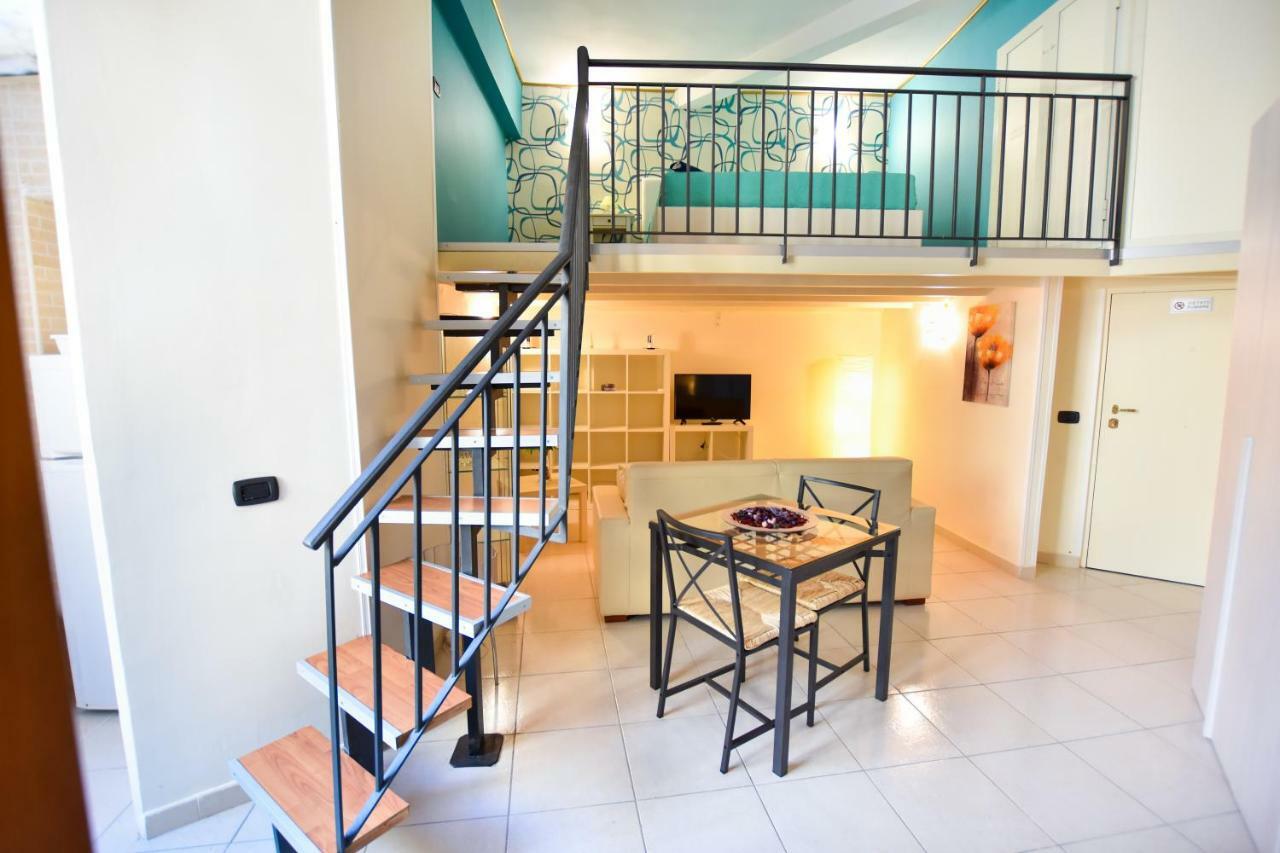 نابولي Beb Maryposa Appartment المظهر الخارجي الصورة